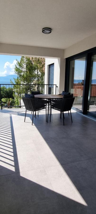 Seabreeze Luxury Apartments Njivice Dış mekan fotoğraf