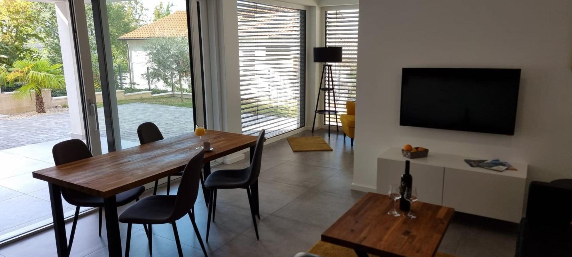 Seabreeze Luxury Apartments Njivice Oda fotoğraf